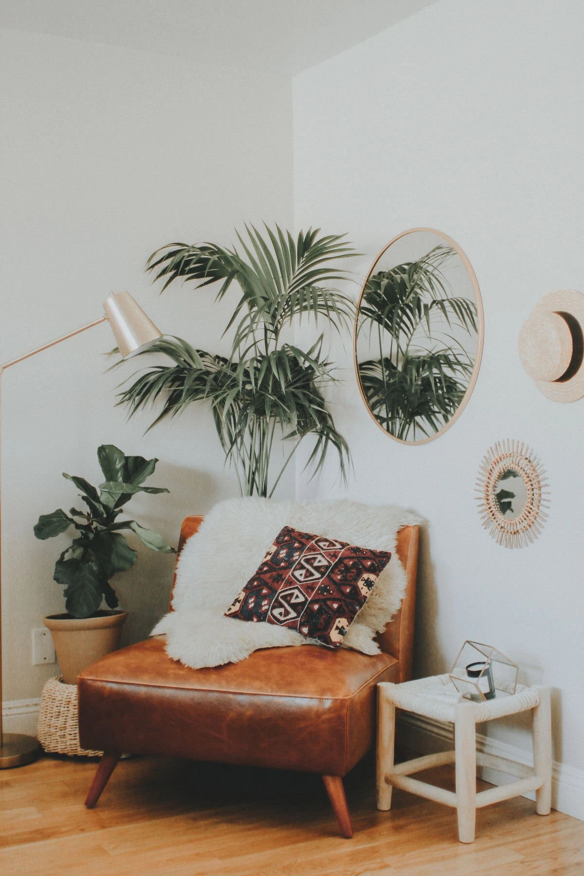 3 Ways to Style an Awkward Corner of Your Apartment | Advice from a Twenty Something