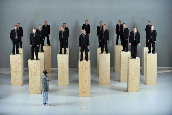 Google Image - Set Design - Antony Gormley