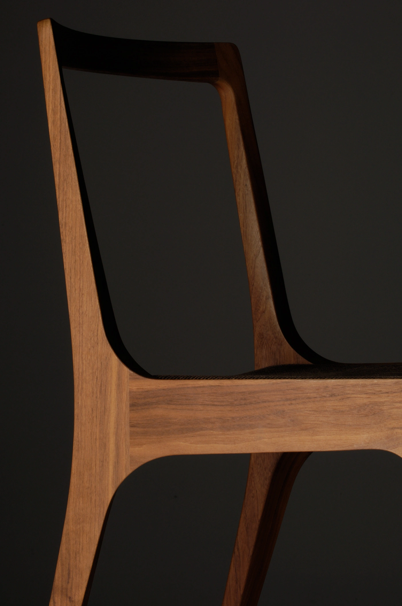 an chair on Behance