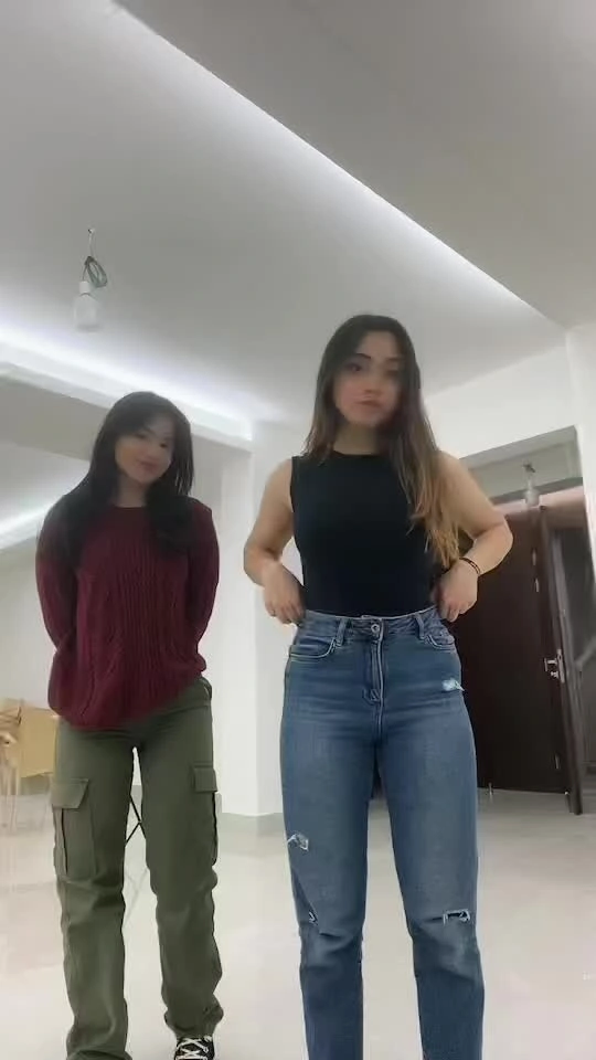 aya (@aya.sis) TikTok | Watch aya's Newest TikTok Videos