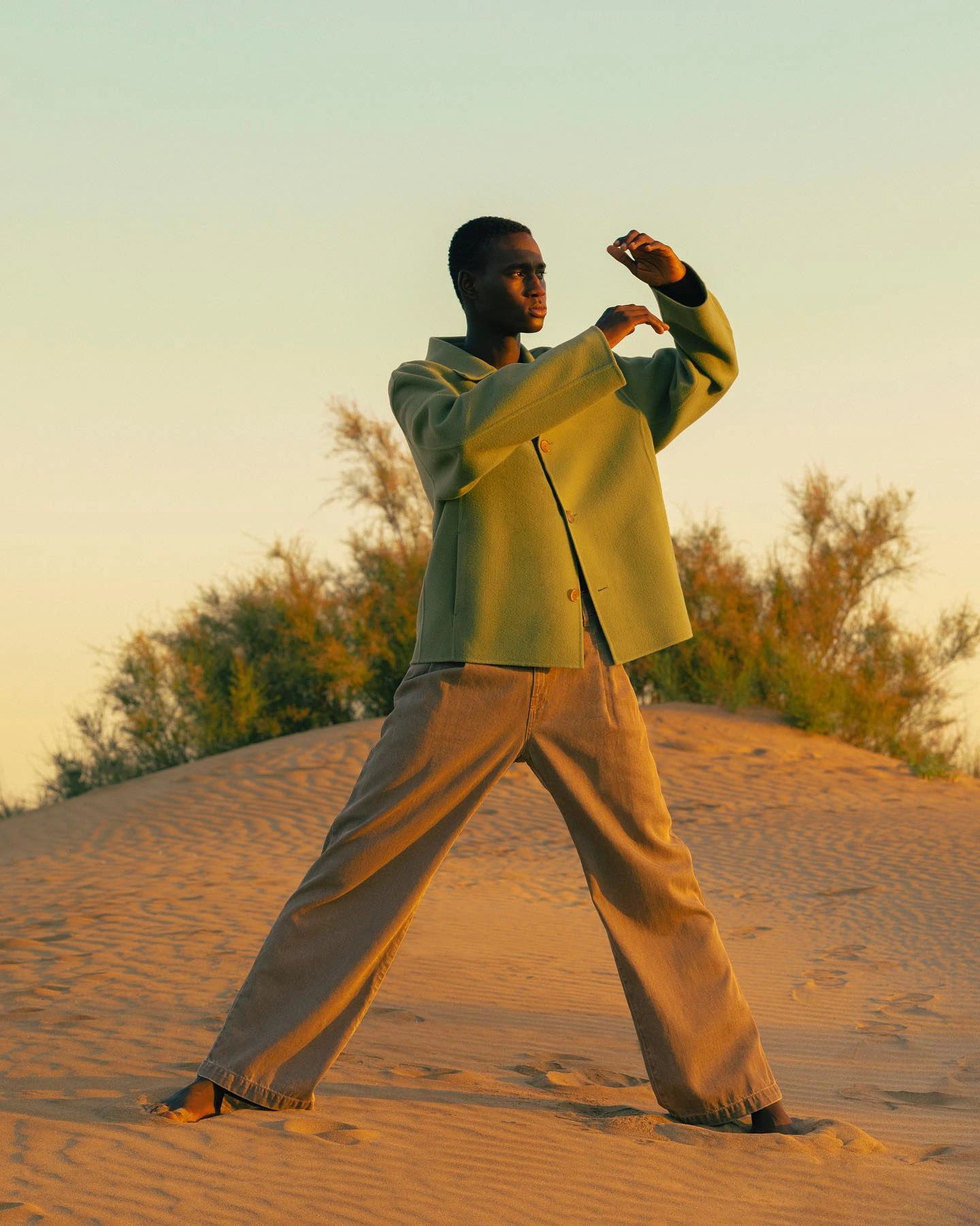 Photo by Romain Laprade on September 14, 2022. May be an image of 1 person, standing, footwear and outdoors.