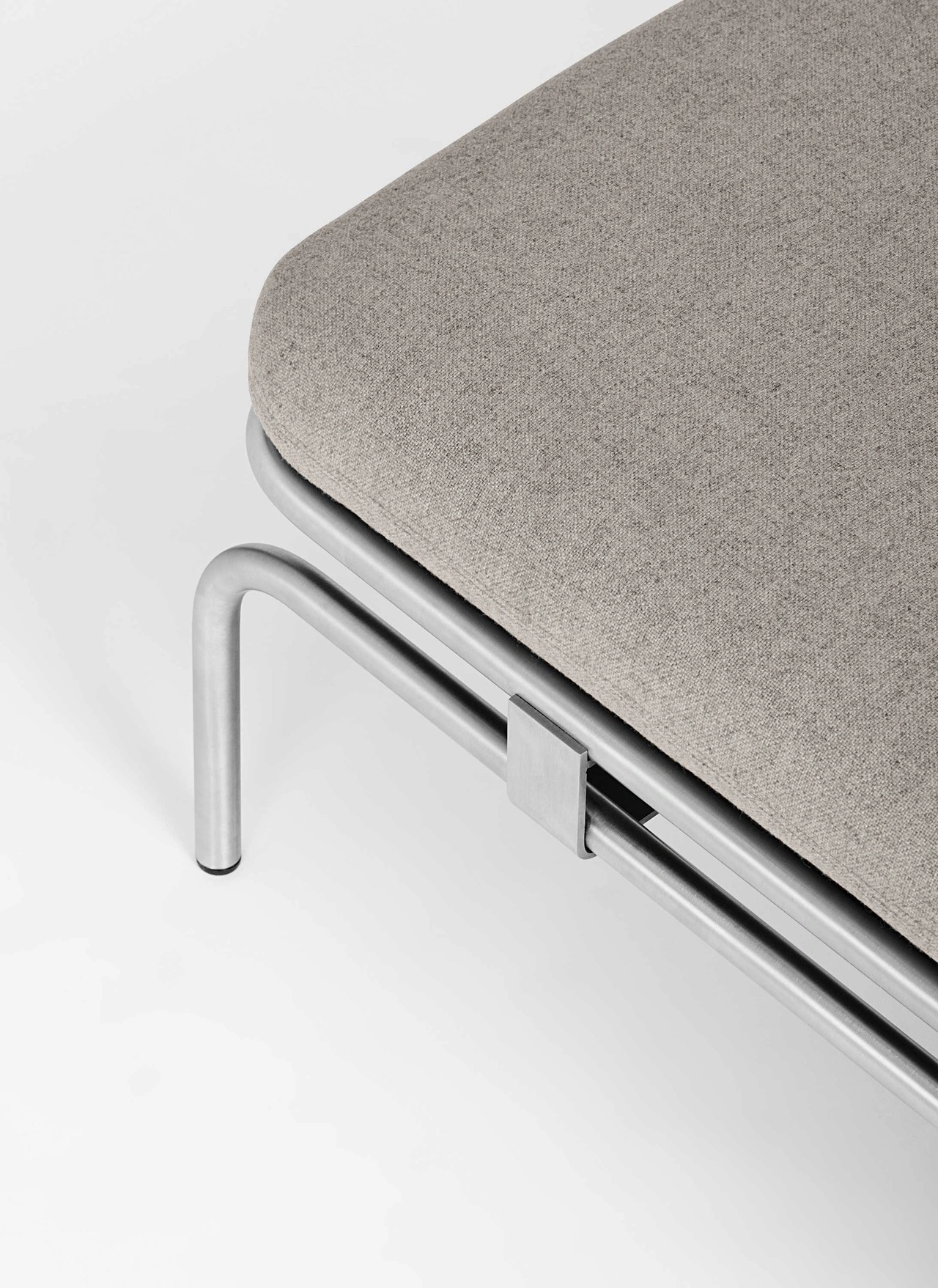 filesaveas:
“Chris L. Halstrøm / Common Seating
”