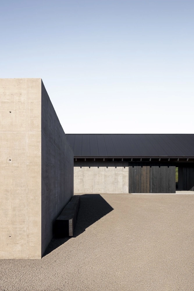 Vincent Van Duysen: Winery VV | Sgustok Design