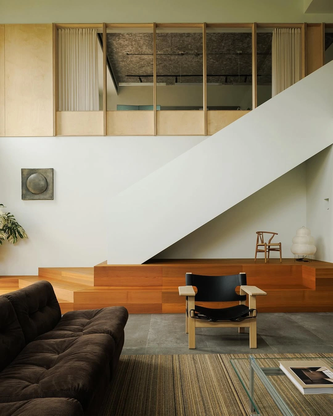 Photo by Yinjispace 印际 on September 18, 2025. May be an image of chaise lounge, sofa, living room, indoors and text.