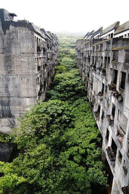 Galeria de As 25 construções abandonadas mais belas do mundo - 11