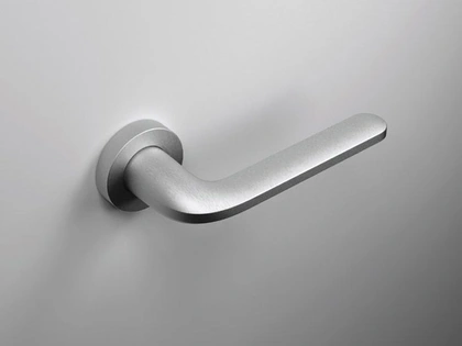 hands on door handles competition results