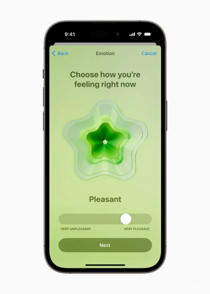 The Health app prompts an iPhone 14 Pro user to choose how they’re feeling right now.