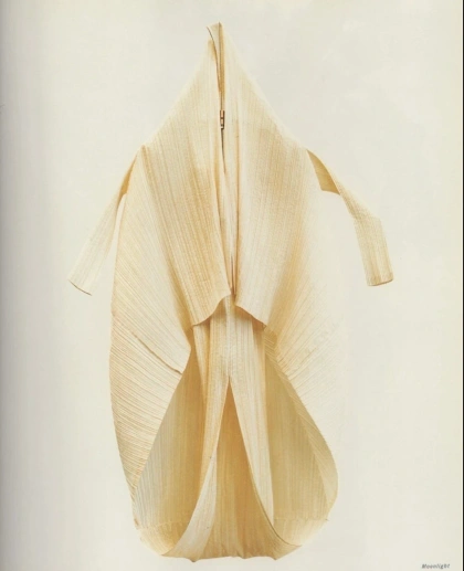 Issey Miyake Making Things 1998