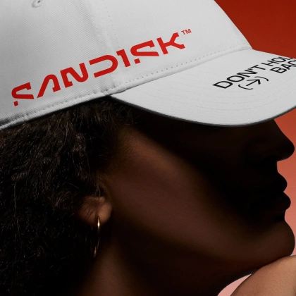 Photo by jordy on December 18, 2024. May be an image of ‎1 person, hat, sportswear and ‎text that says "‎4 8 SANDISK אבוכחת T‎"‎‎.